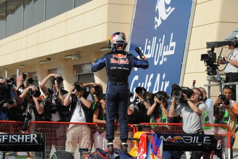 Glæde over årets første pole
(Foto: Bridgestone F1)